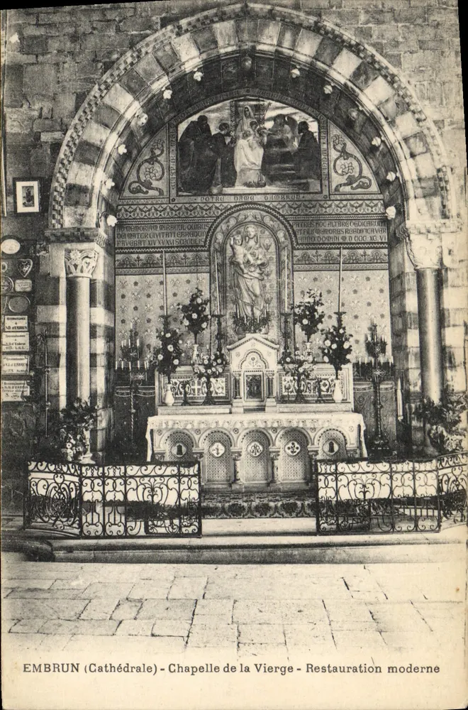 Embrun (Kathedrale) - Kapelle der Jungfrau - Moderne Restaurierung - Vorderseite