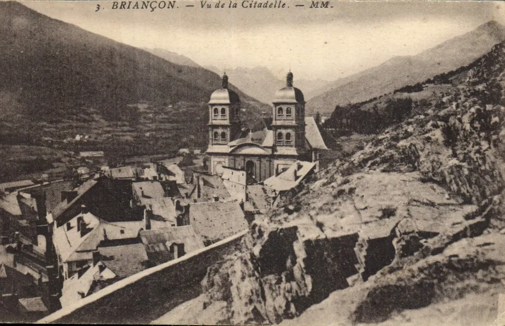 BRIANÇON — Vista da Cidadela — MM. - Frente