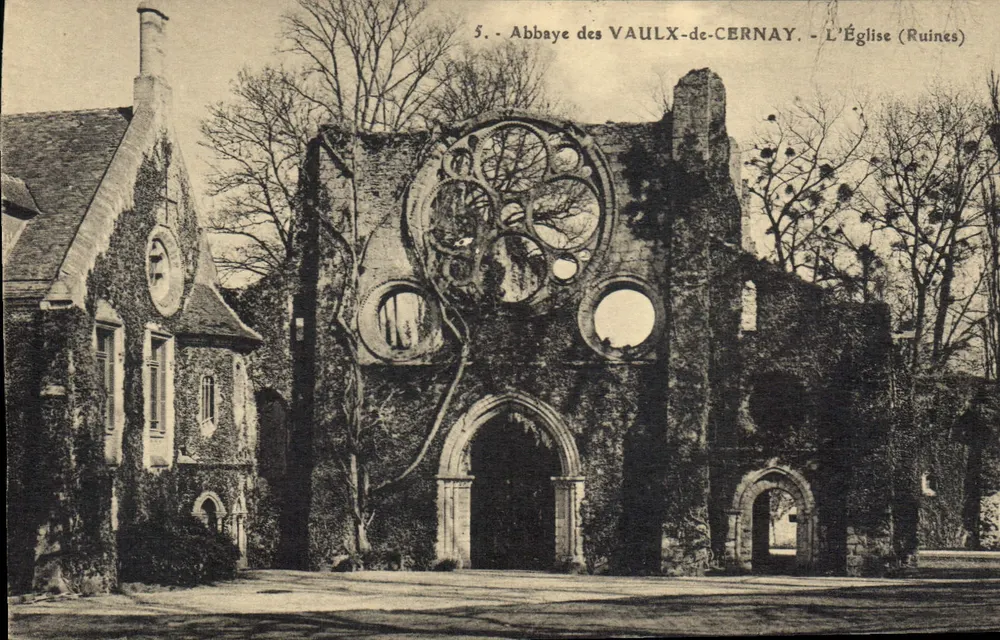 Abtei Vaulx-de-Cernay — Die Kirche (Ruinen) — Unbekannter Verlag, Nr. 5 - Vorderseite