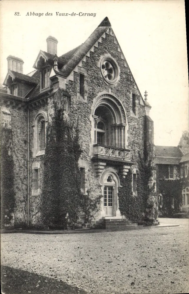 Abadia de Vaux-de-Cernay — vista do edifício principal — Héliotypie Bourdier et Faucheux, Versailles, n°82 - Frente