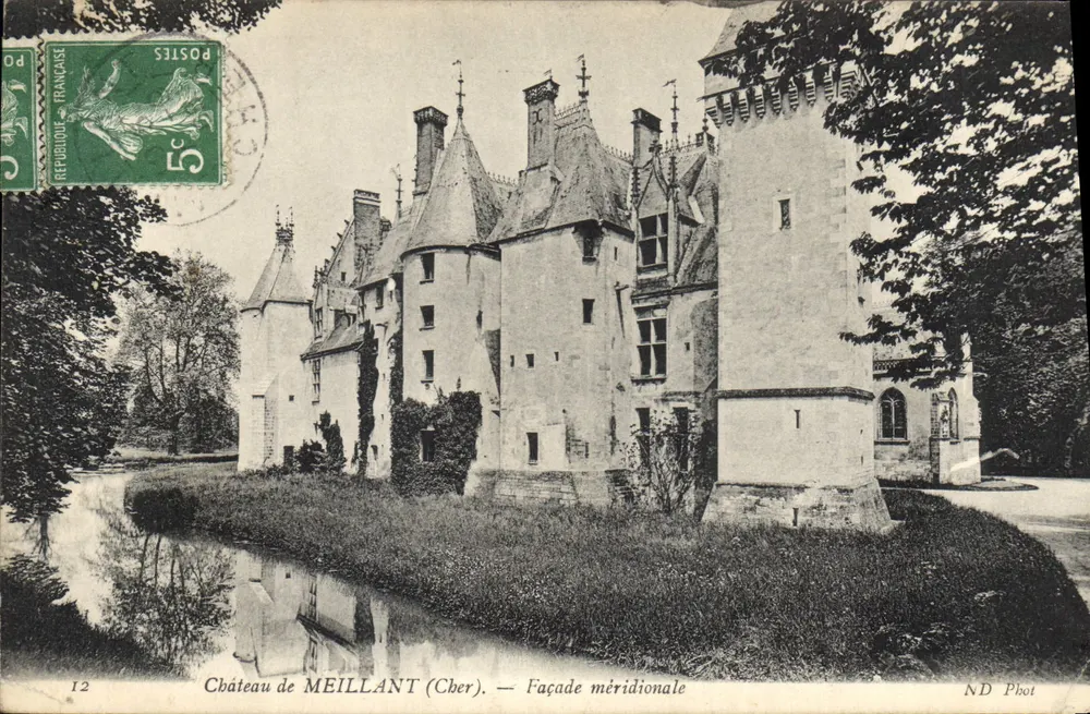 Castelo de MEILLANT (Cher) — Fachada meridional — ND Phot - Frente