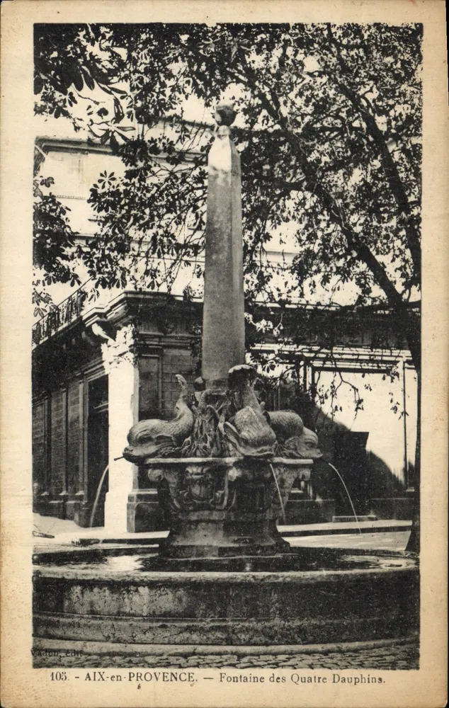 AIX-en-PROVENCE — Fontaine des Quatre Dauphins — Verlag Adon, Nr. 105 - Vorderseite