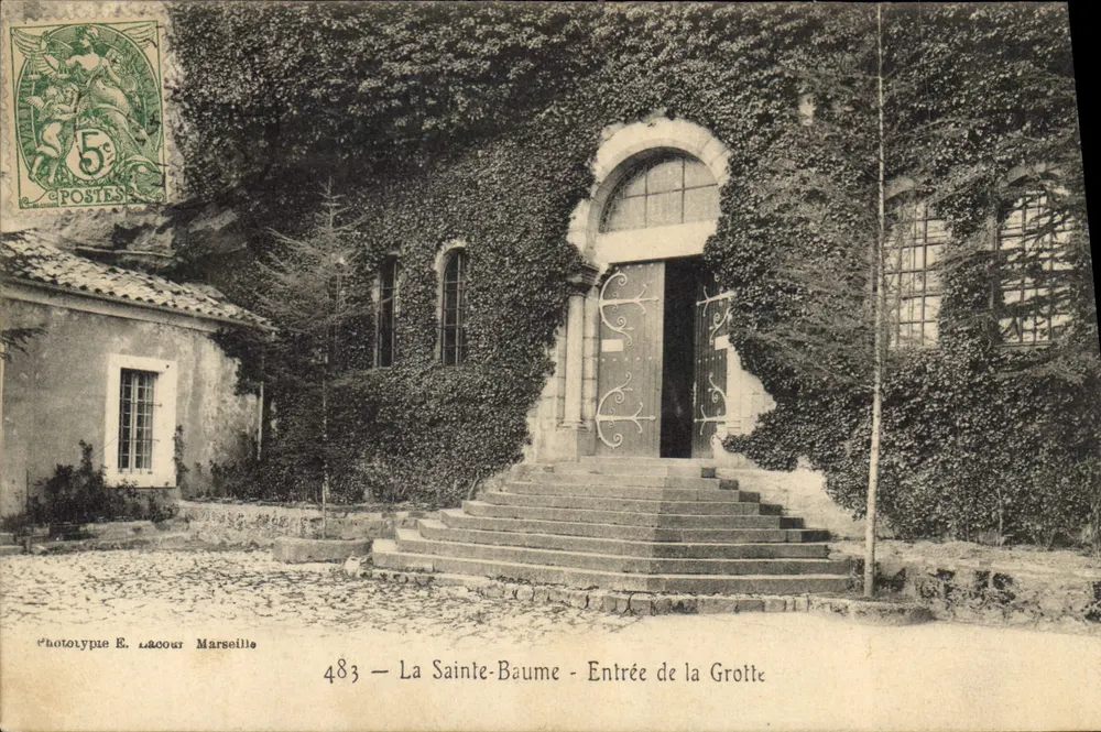 A Sainte-Baume — Entrada da Gruta — Fototipo E. Labour, Marselha, n°483 - Frente