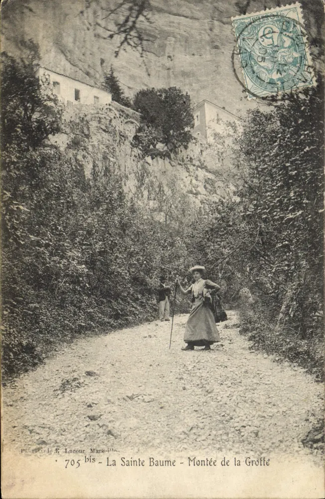 A Santa Bauma - Subida para a Gruta — E. Lacour, Marselha, n° 705 bis - Frente
