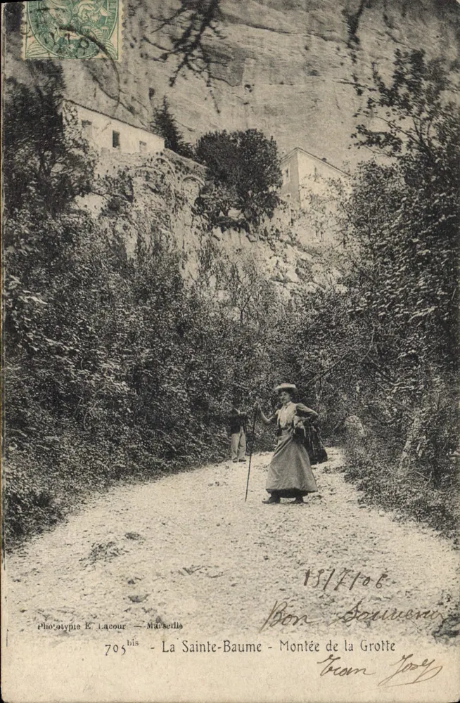 La Sainte-Baume - Subida da Gruta — Phototypia E. Lacour — 705 bis - Frente