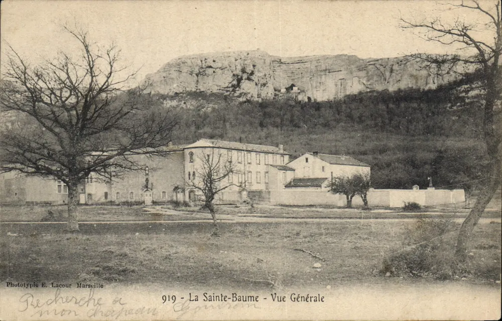 La Sainte-Baume - Vista Geral — Fototipia E. Lacour, Marselha, n° 919 - Frente