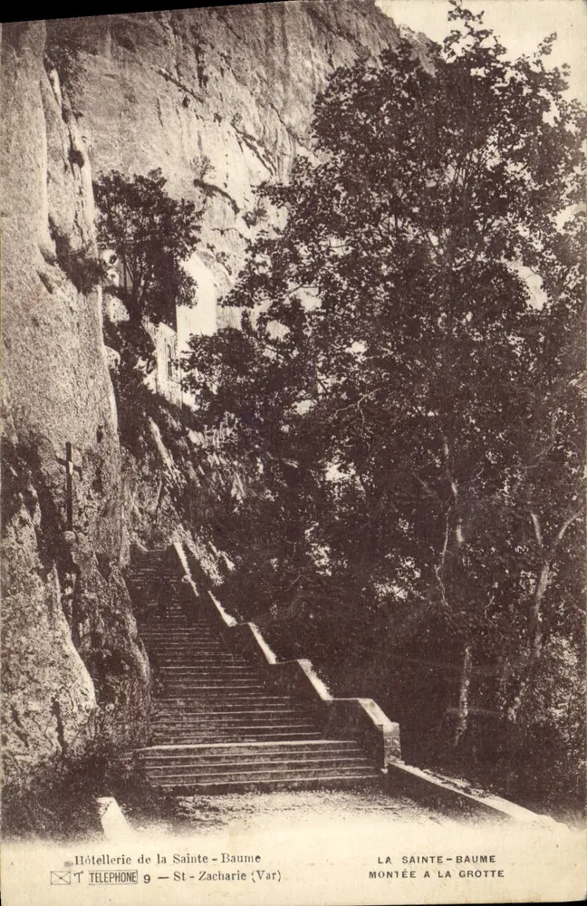 La Sainte-Baume — Aanloop naar de grot — Hotel de la Sainte-Baume, St-Zacharie (Var) - Voorkant
