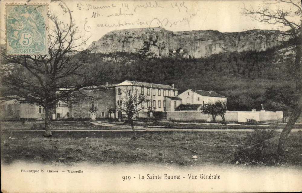 La Sainte Baume — Vista Geral — Fototipia E. Lacour — Marseille, n° 919 - Frente