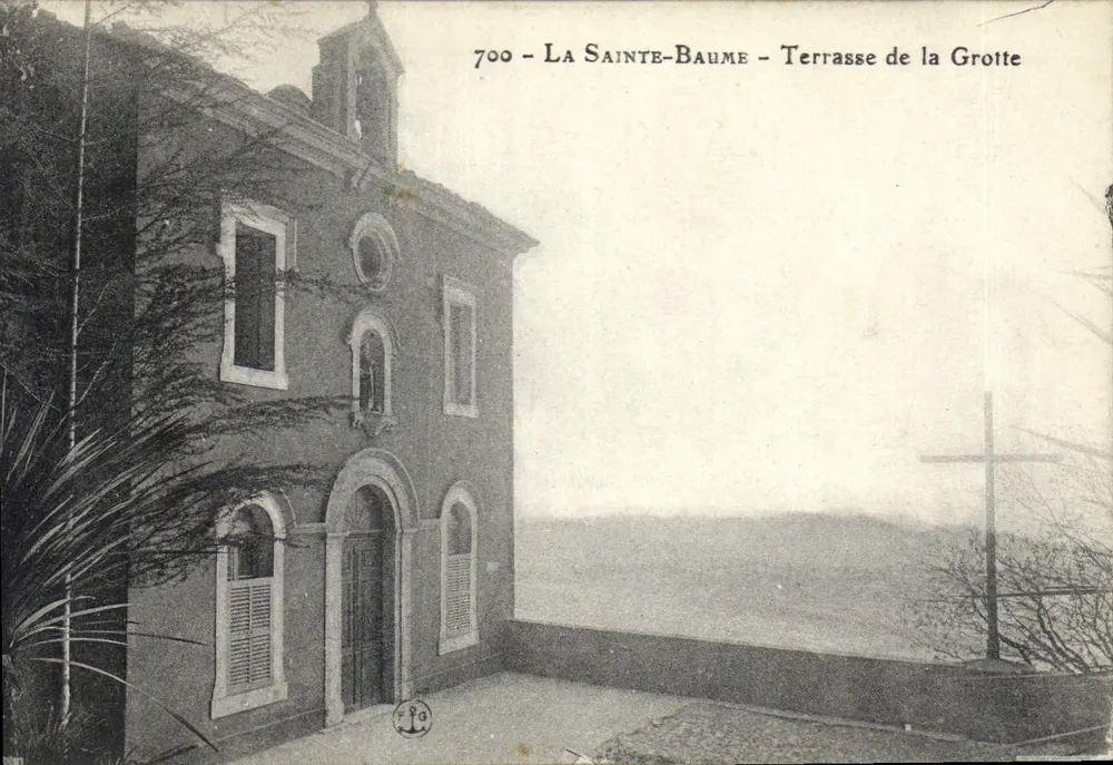 A Santa Bauma - Terraço da Gruta — editor desconhecido, n° 700 - Frente