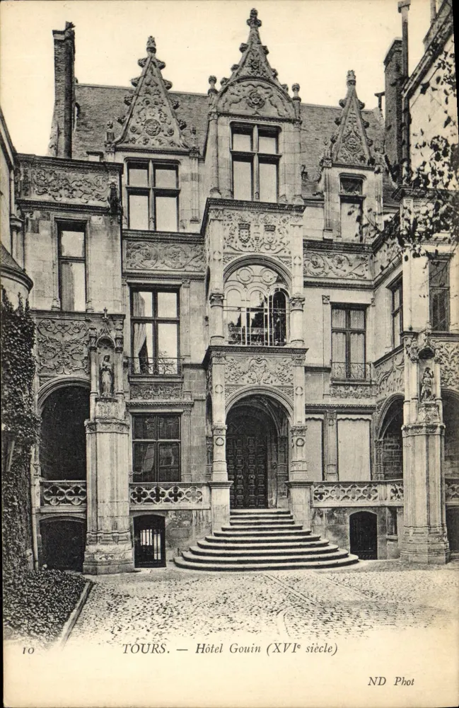Tours — Hotel Gouin (século XVI) — ND Phot - Frente