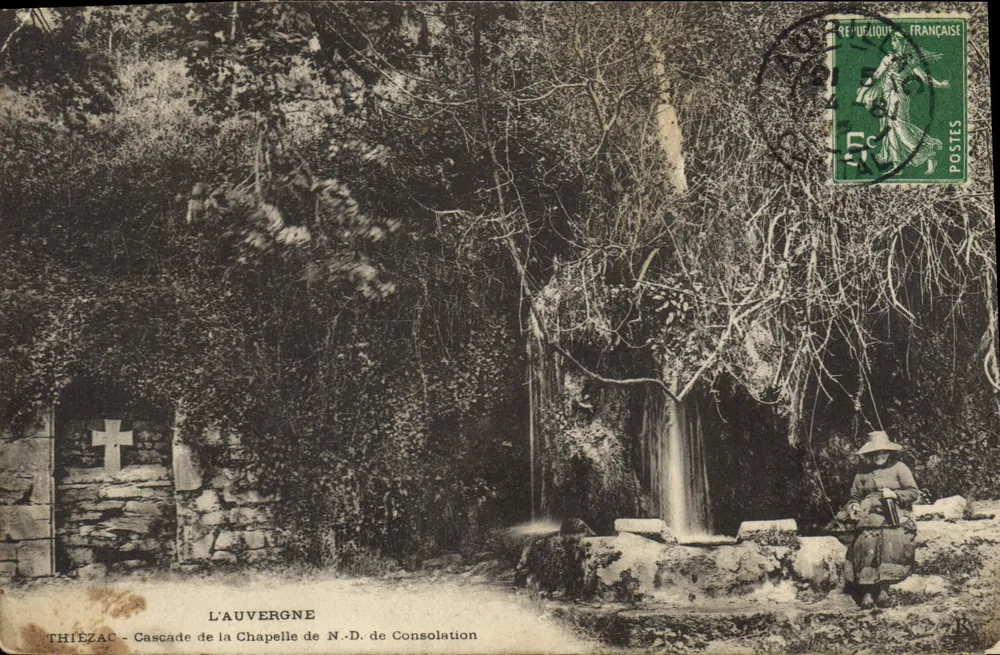 Thiezac - Wasserfall der Kapelle N.-D. de Consolation — L'Auvergne, herausgegeben von L'Auvergne - Vorderseite