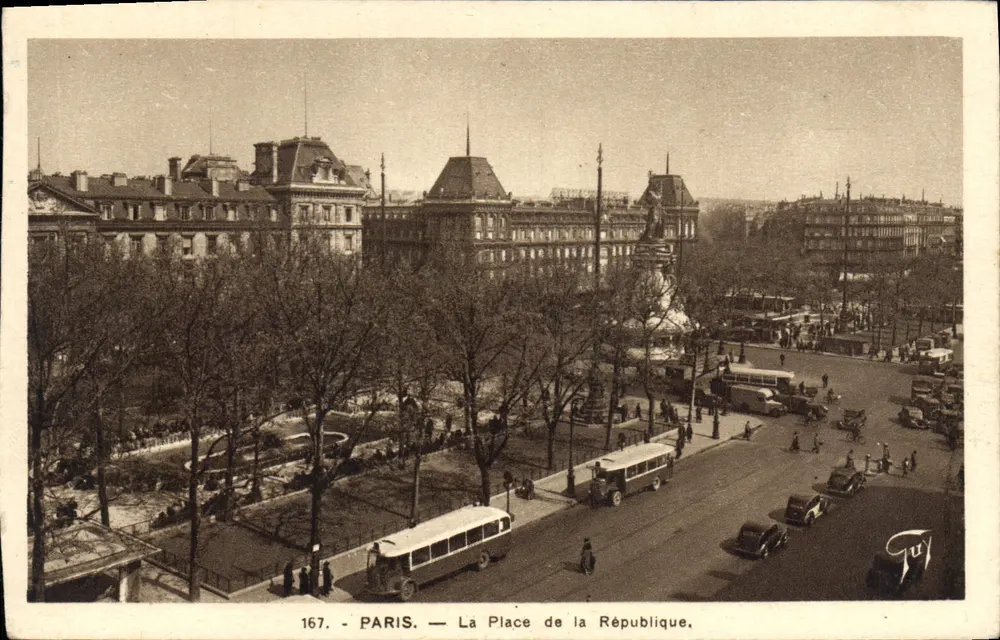 Paris — A Praça da República — Tuy, n°167 - Frente