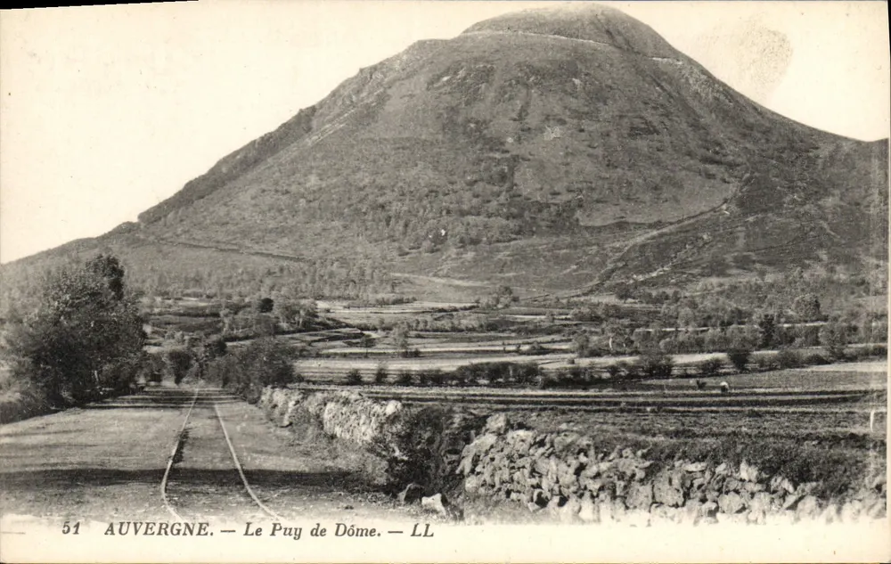 Auvergne — Le Puy de Dôme — LL - Frente