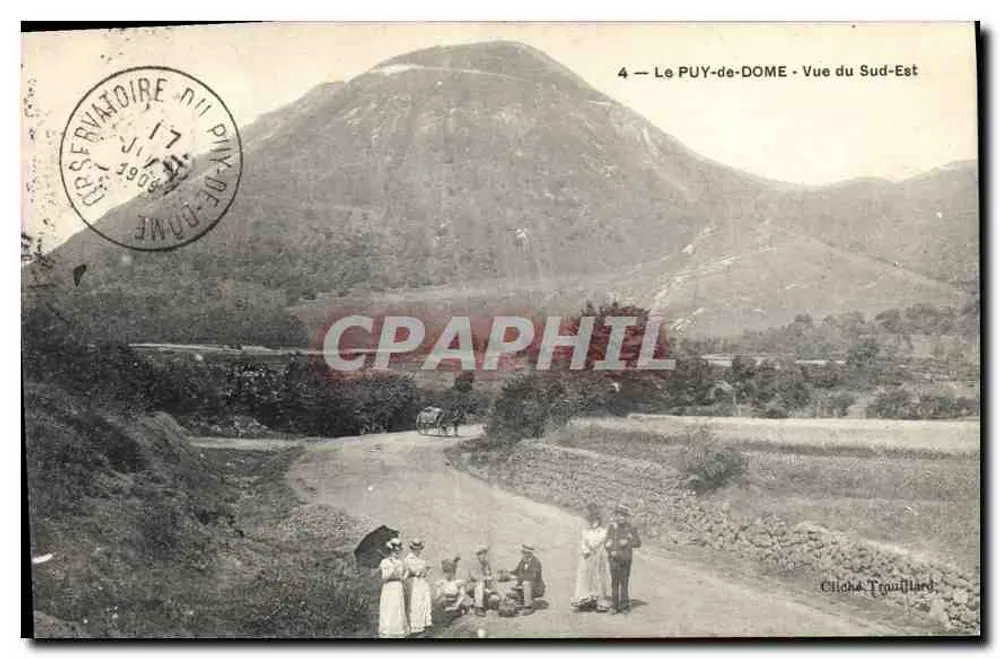 Le PUY-de-DOME - Vista do Sul-Este — Cliché Trauillard, n°4 - Frente