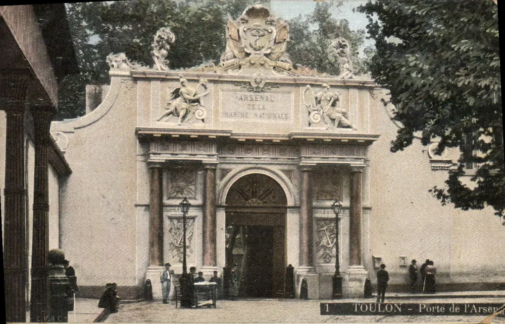 Toulón - Puerta del Arsenal — Arsenal de la Marina Nacional — L.V. & Cie - Anverso