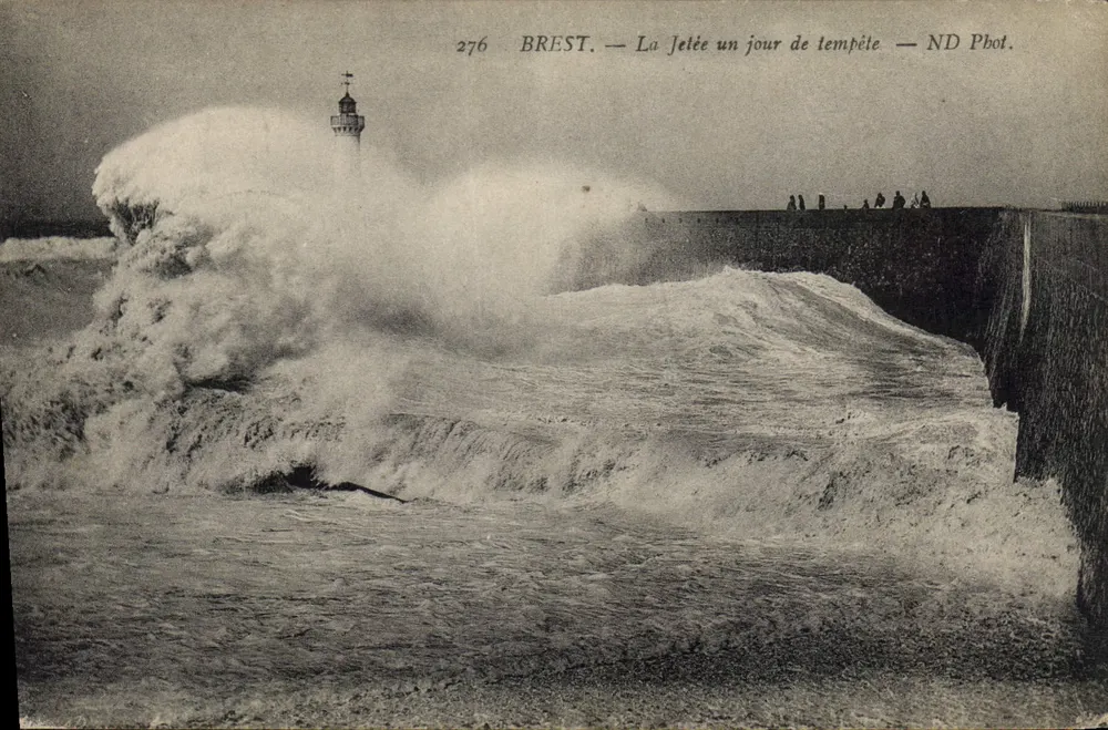 Brest — A Ponte em um dia de tempestade — ND Fot. n°276 - Frente