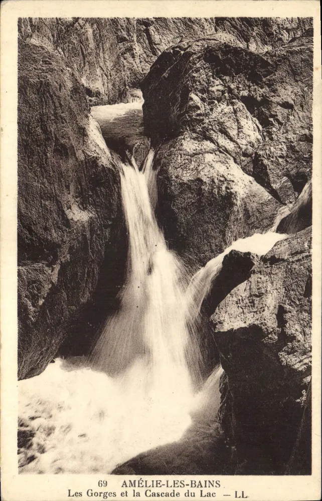Die Schluchten und der Wasserfall des Sees — Amélie-les-Bains — LL - Vorderseite