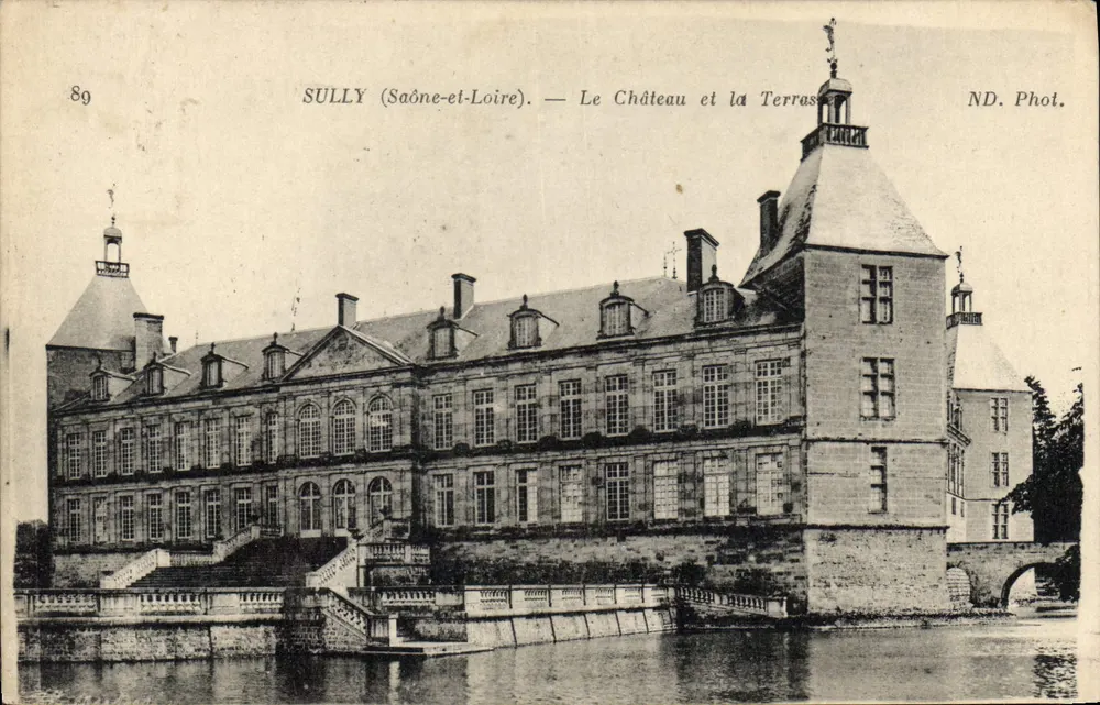 Sully (Saône-et-Loire) — Ansicht des Schlosses und der Terrasse — ND. Phot. - Vorderseite