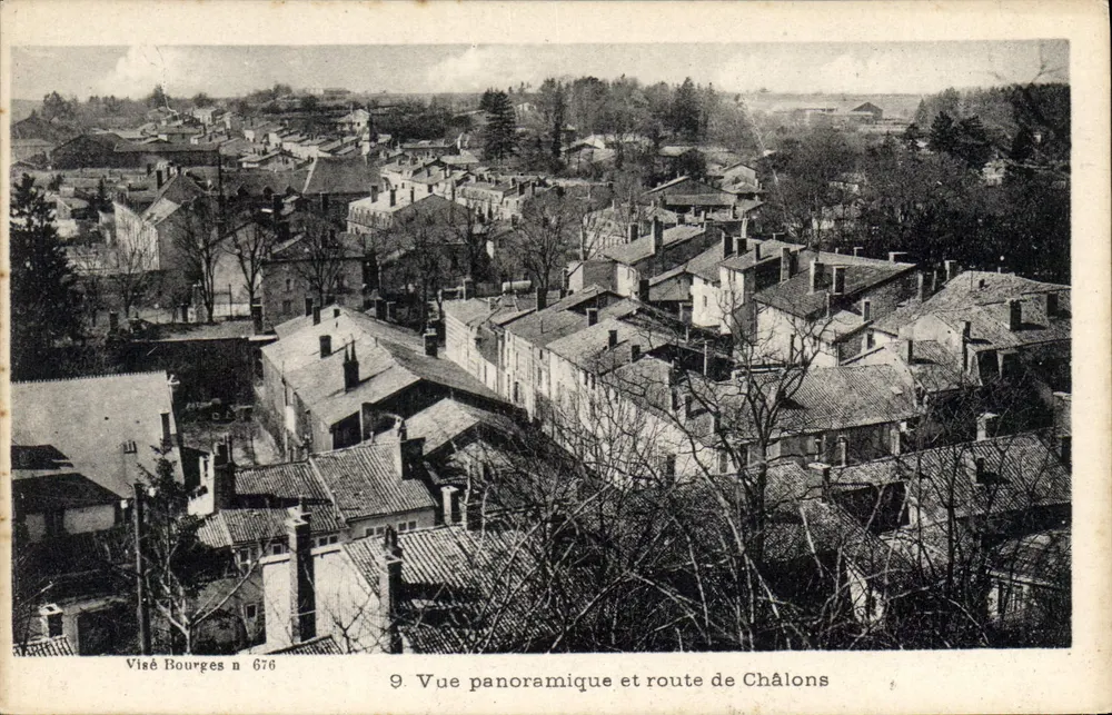 Bourges — Vista panorâmica e estrada de Châlons — Visé Bourges n° 676 - Frente