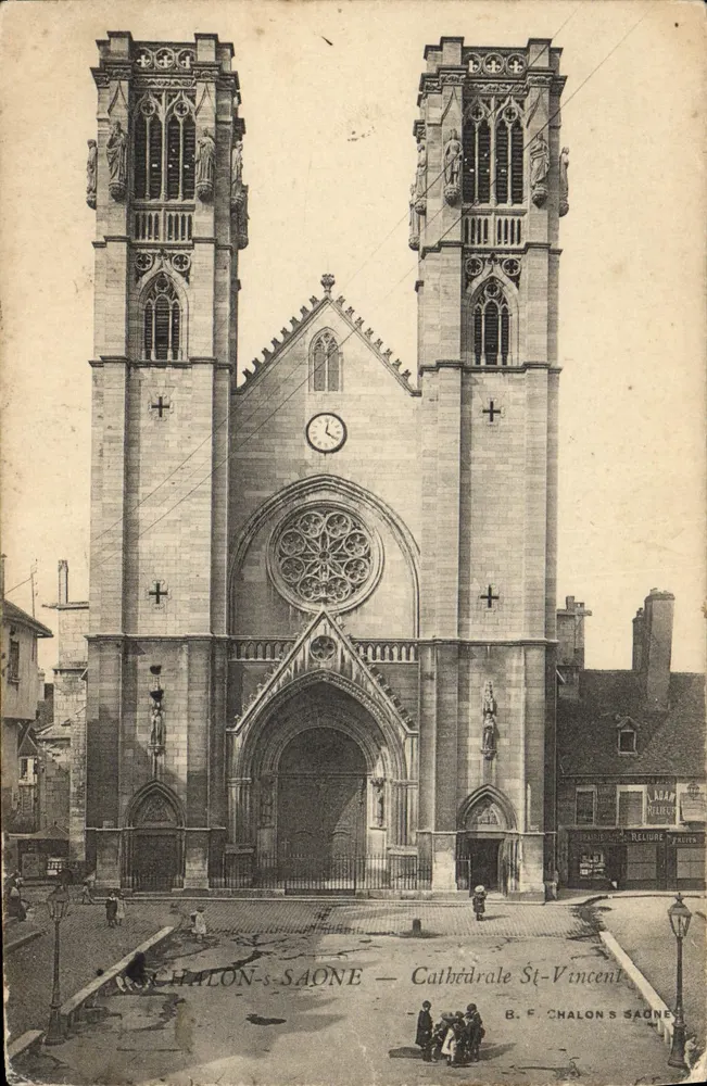 Chalon-sur-Saône — Catedral de São Vicente — B. F. Chalon-sur-Saône - Frente