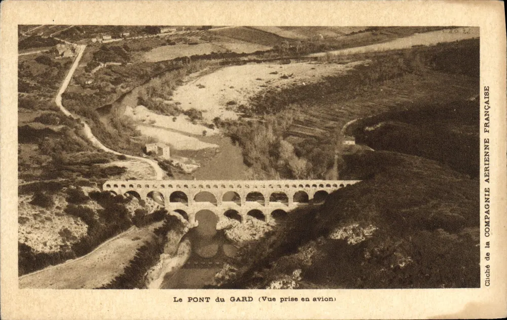 Die BRÜCKE VON GARD (Aussicht aus einem Flugzeug) — Französische Luftfahrtgesellschaft - Vorderseite