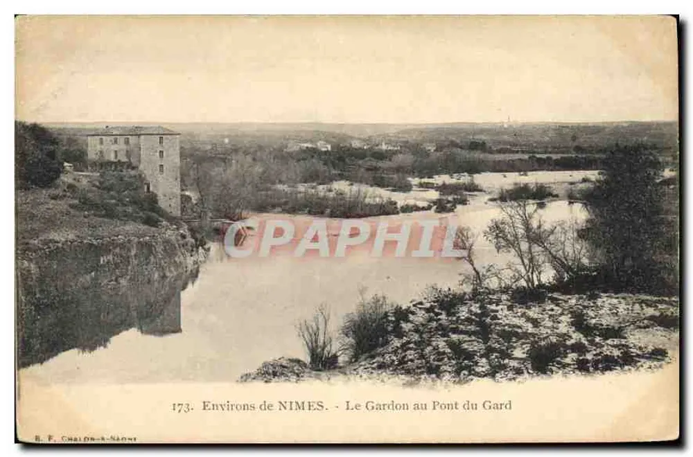 Umgebung von NIMES - Der Gardon am Pont du Gard - Vorderseite