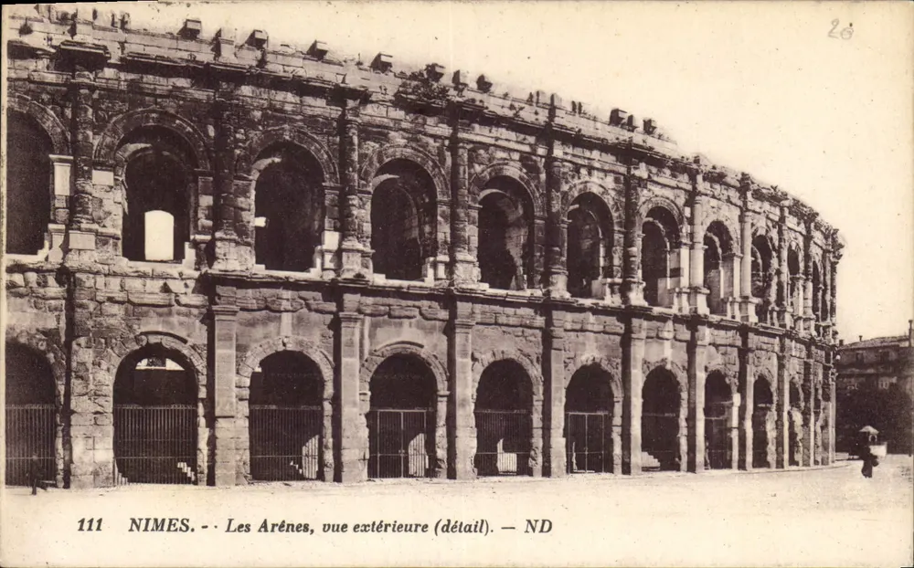 Nîmes — Die Arenen, äußere Ansicht (Detail) — ND - Vorderseite