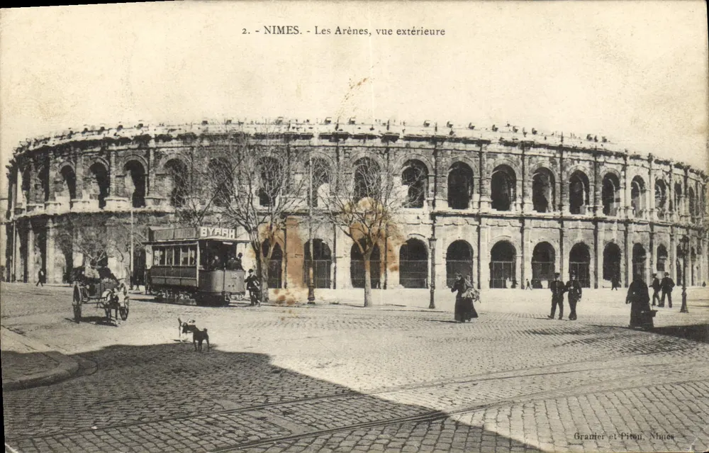 Nîmes - Les Arènes, vue extérieure — Gravier et Piton, Nîmes - Vorderseite