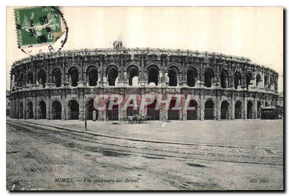 Nîmes — Ansicht der Außenansicht der Arenen — ND Phot - Vorderseite