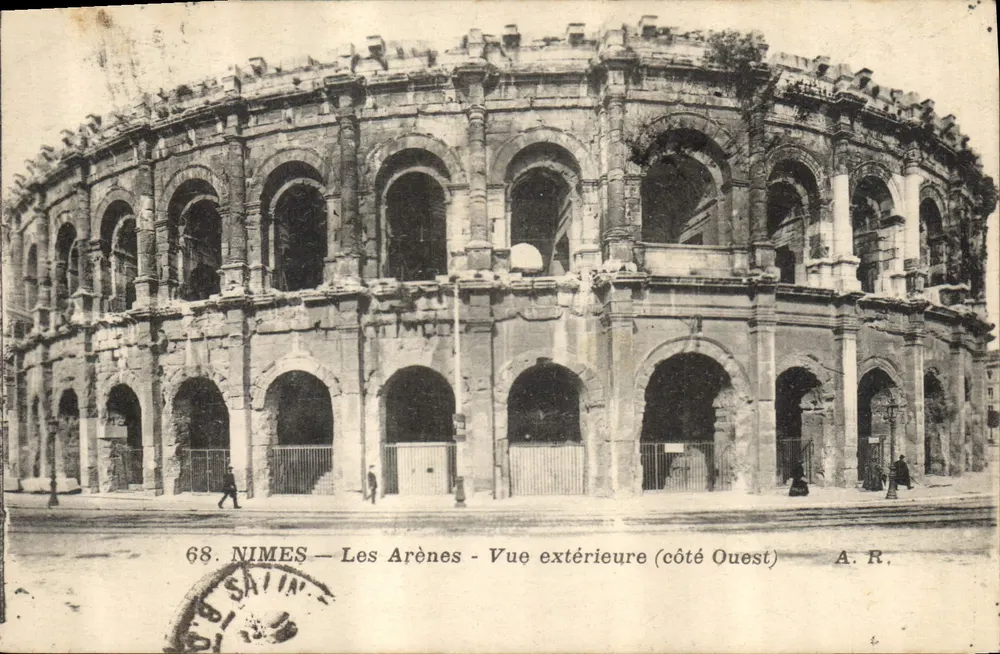 Nîmes — Die Arenen — Äußere Ansicht (Westseite) — A.R. n°68 - Vorderseite
