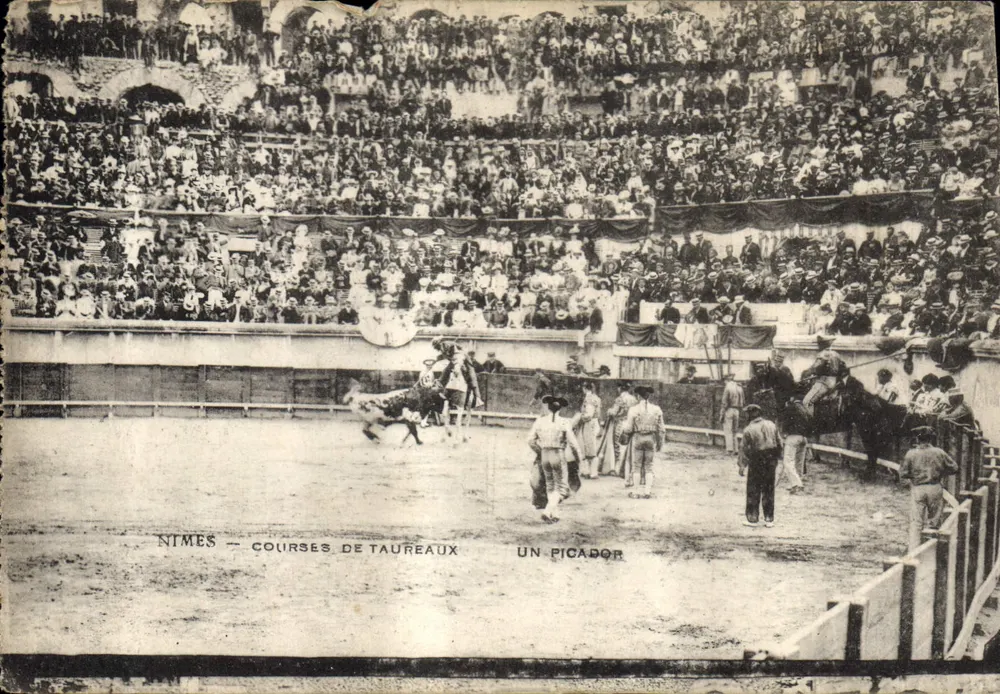 Nîmes — Stierkampf — Ein Picador - Vorderseite