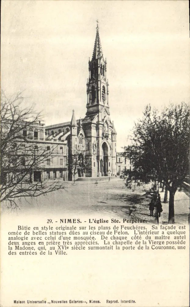 Nîmes - A Igreja de Santa Perpétua — Maison Universelle, Nouvelles Galeries, Nîmes - Frente
