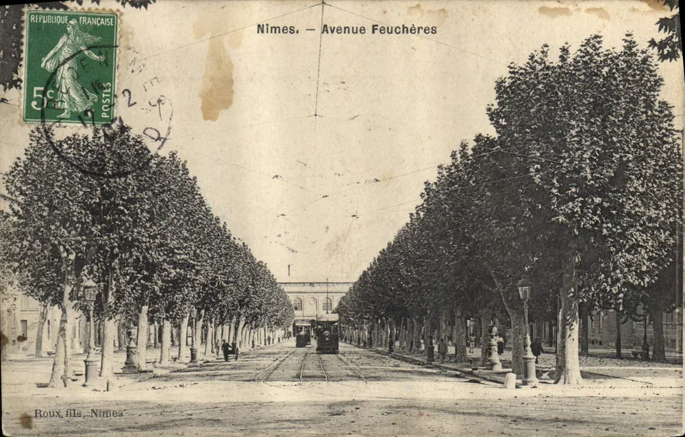 Nîmes — Avenida Feuchères — Roux fils, Nîmes - Frente