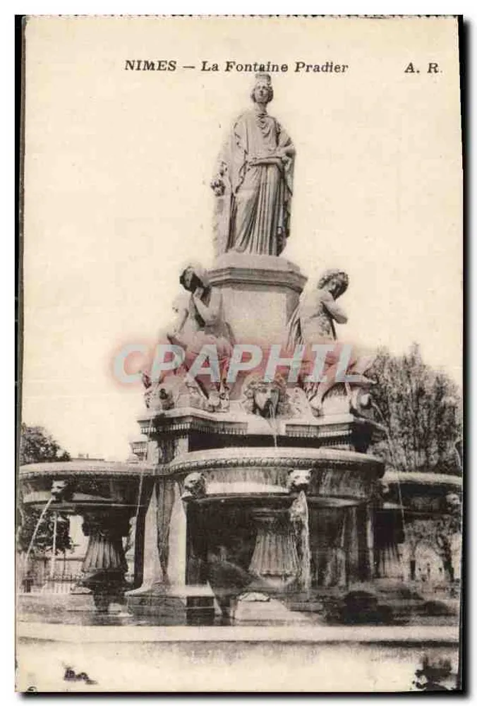 Nîmes — A Fonte Pradier — A. R. - Frente