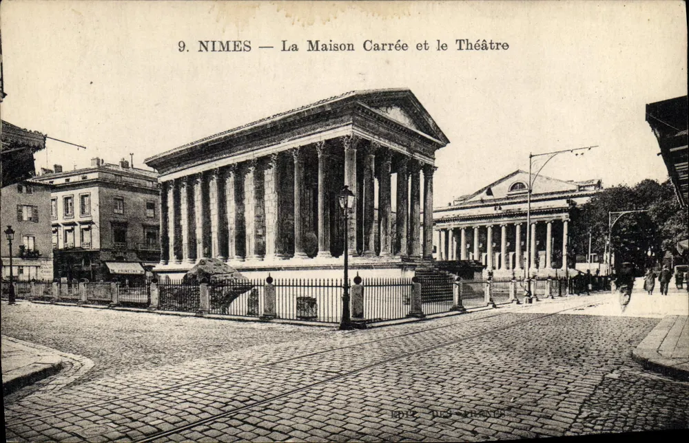 Nîmes — Die Maison Carrée und das Theater — Verlag: L. S. S. Nîmes - Vorderseite