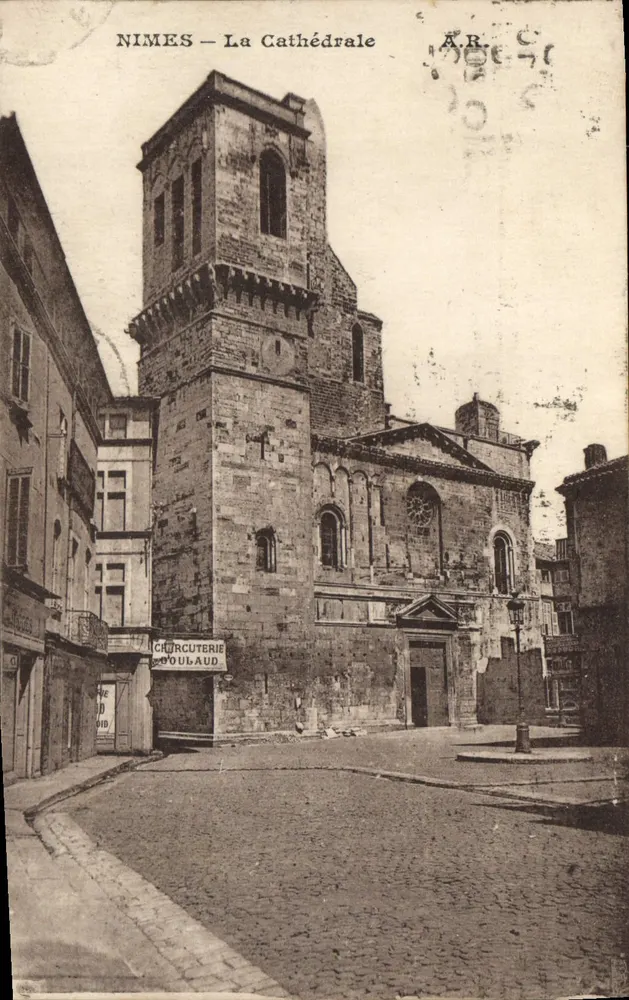 Nîmes — A Catedral — Editor A.R. n° 10 - Frente
