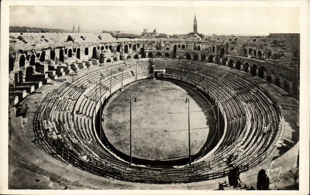 Nîmes (Gard) - Les Arènes — reprodução — Les Éditions d'Art - Frente