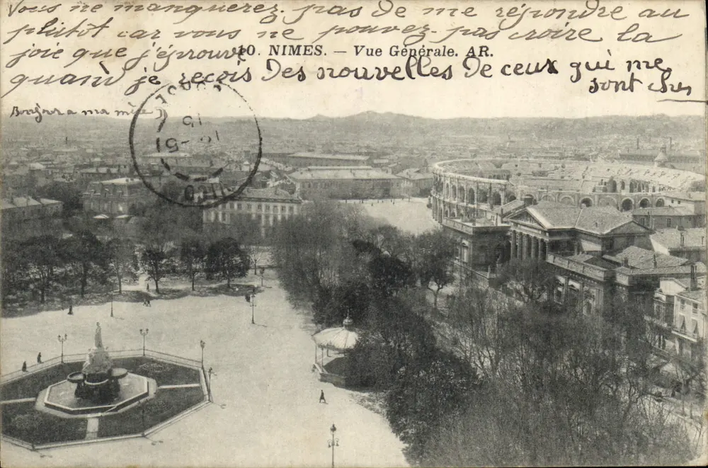 Nîmes — Vista Geral. AR. - Frente
