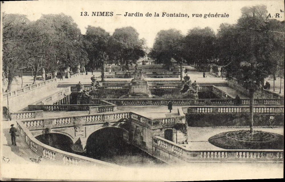 Nîmes — Jardin de la Fontaine, allgemeiner Blick — A.R. n°13 - Vorderseite