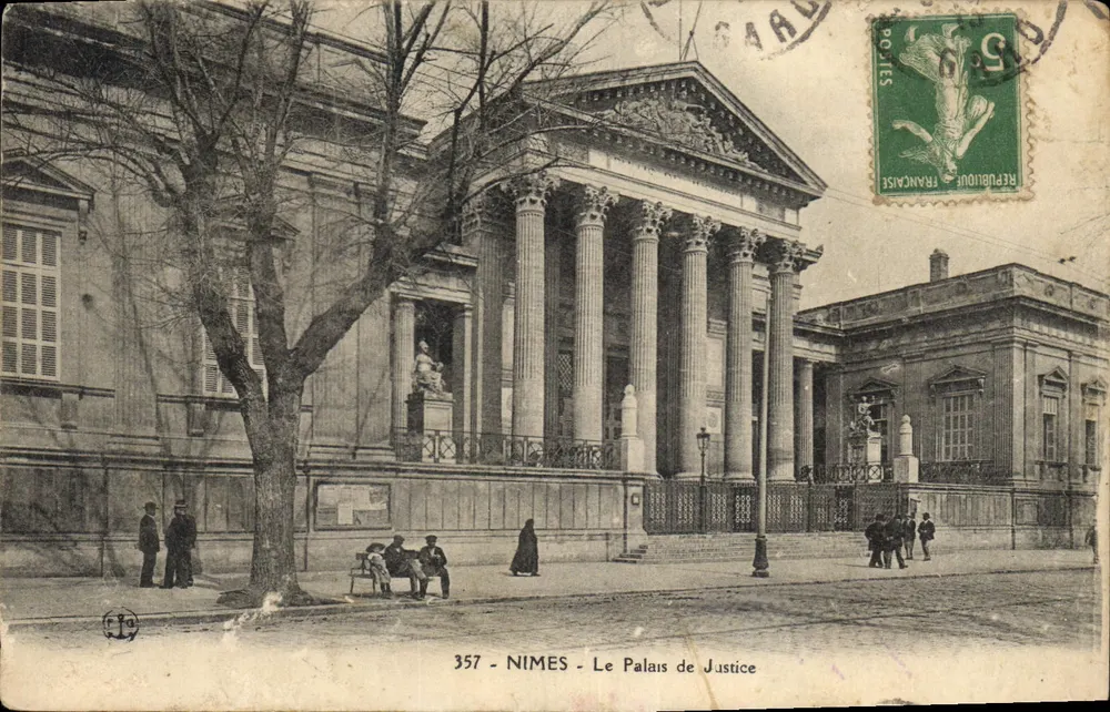 Nîmes - O Palácio de Justiça — editor não identificado, número de série 357 - Frente