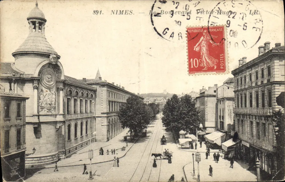 Nîmes — O Boulevard Victor-Hugo — Editor N°891 - Frente