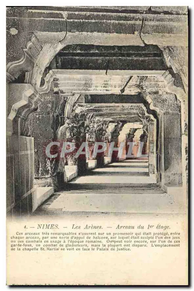 Nîmes — As Arenas — Arco do primeiro andar - Frente