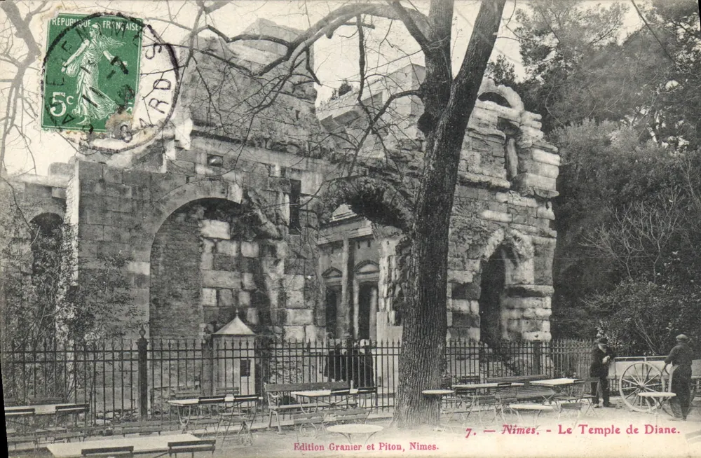 Nîmes - O Templo de Diane — Edição Granier e Piton, Nîmes - Frente