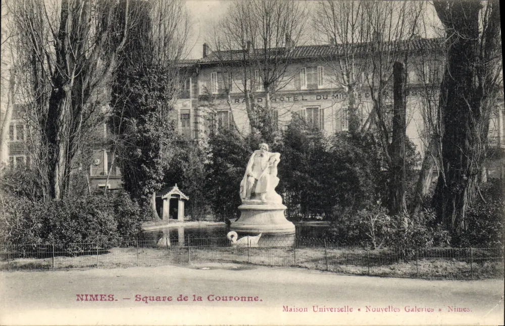 Nîmes — Square de la Couronne — Maison Universelle • Nouvelles Galeries • Nîmes - Frente