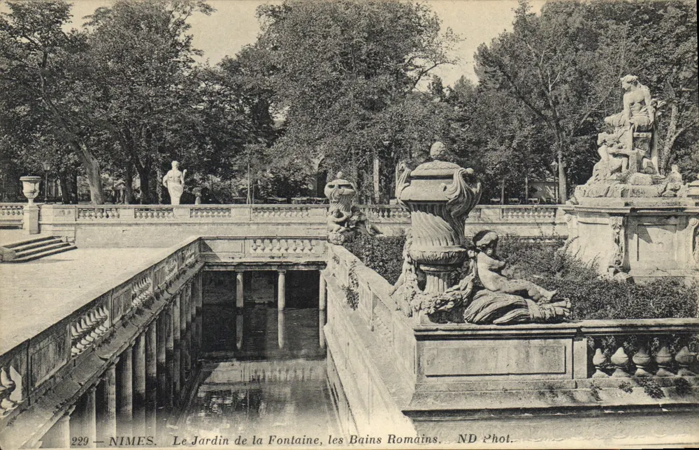 Nîmes — Der Garten der Fontaine, die römischen Bäder — ND Phot. n°229 - Vorderseite