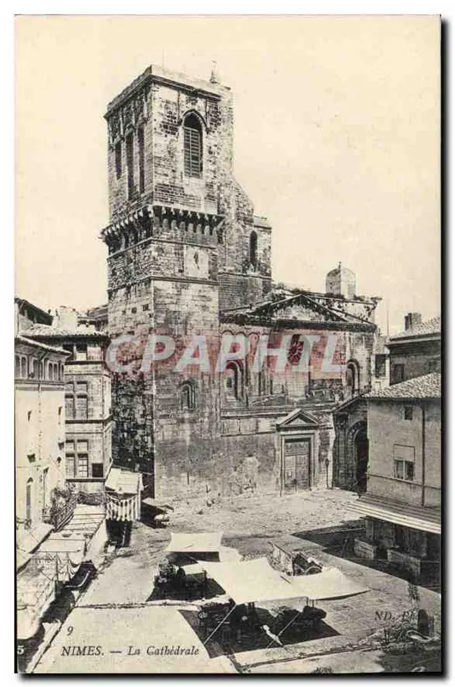 Nîmes — A Catedral - Frente