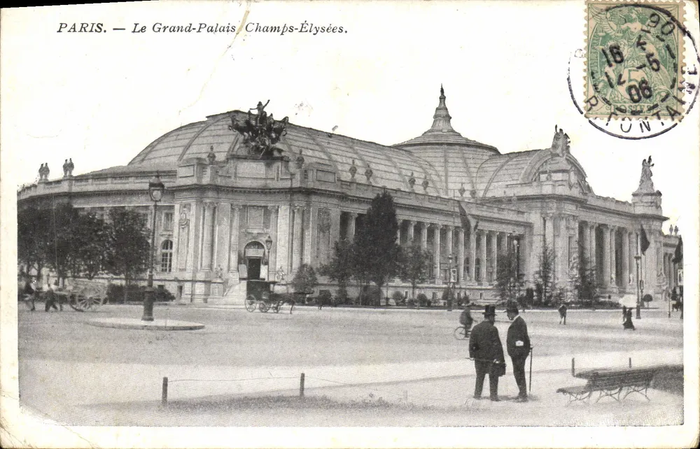 PARIS — O Grande Palácio dos Campos Elísios — Editor não visível, número de série não visível - Frente