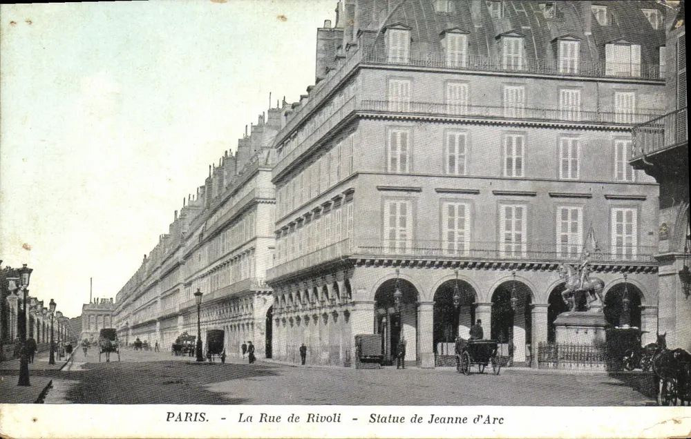 Paris - La Rue de Rivoli - Statue de Jeanne d'Arc - éditeur : Paris - Vorderseite