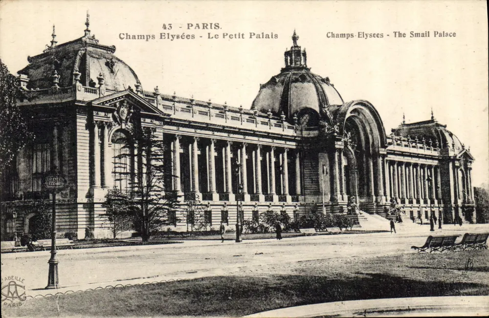 Champs-Élysées - O Pequeno Palácio — Paris — editor L'Abéille, n°43 - Frente