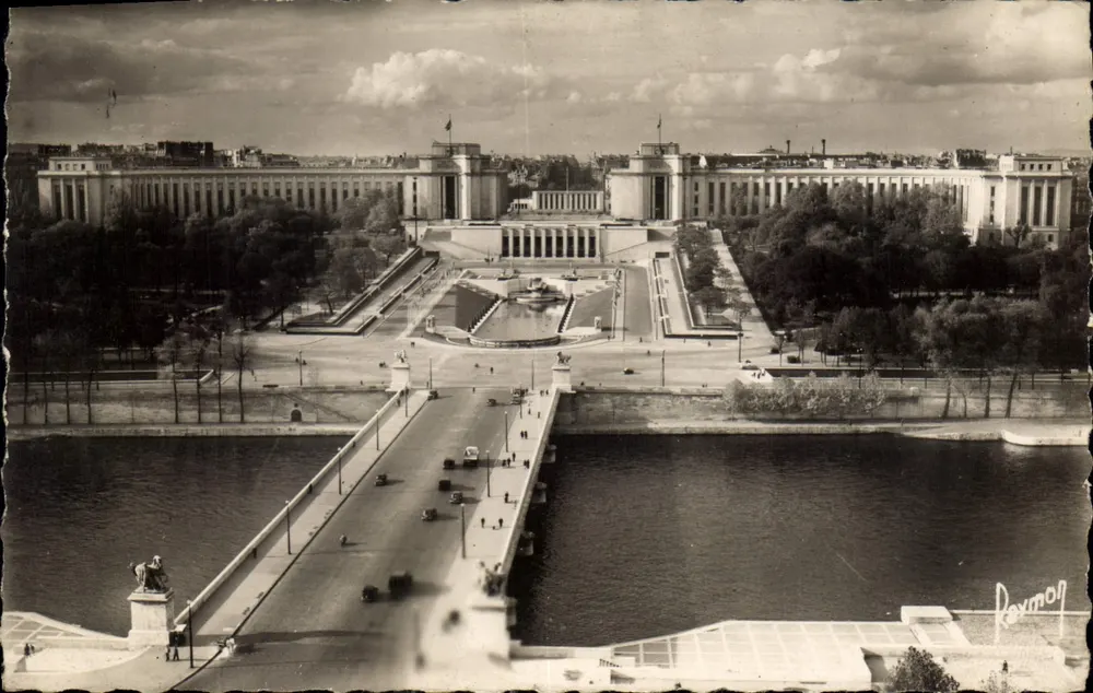 Palast von Chaillot und Brücke von Iéna — Bilder von Paris, n° 2 P. — Éditions Art Raymon - Vorderseite